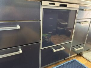 長野キッチン取付け隊　食洗機前パネルでを楽しむ　施工後